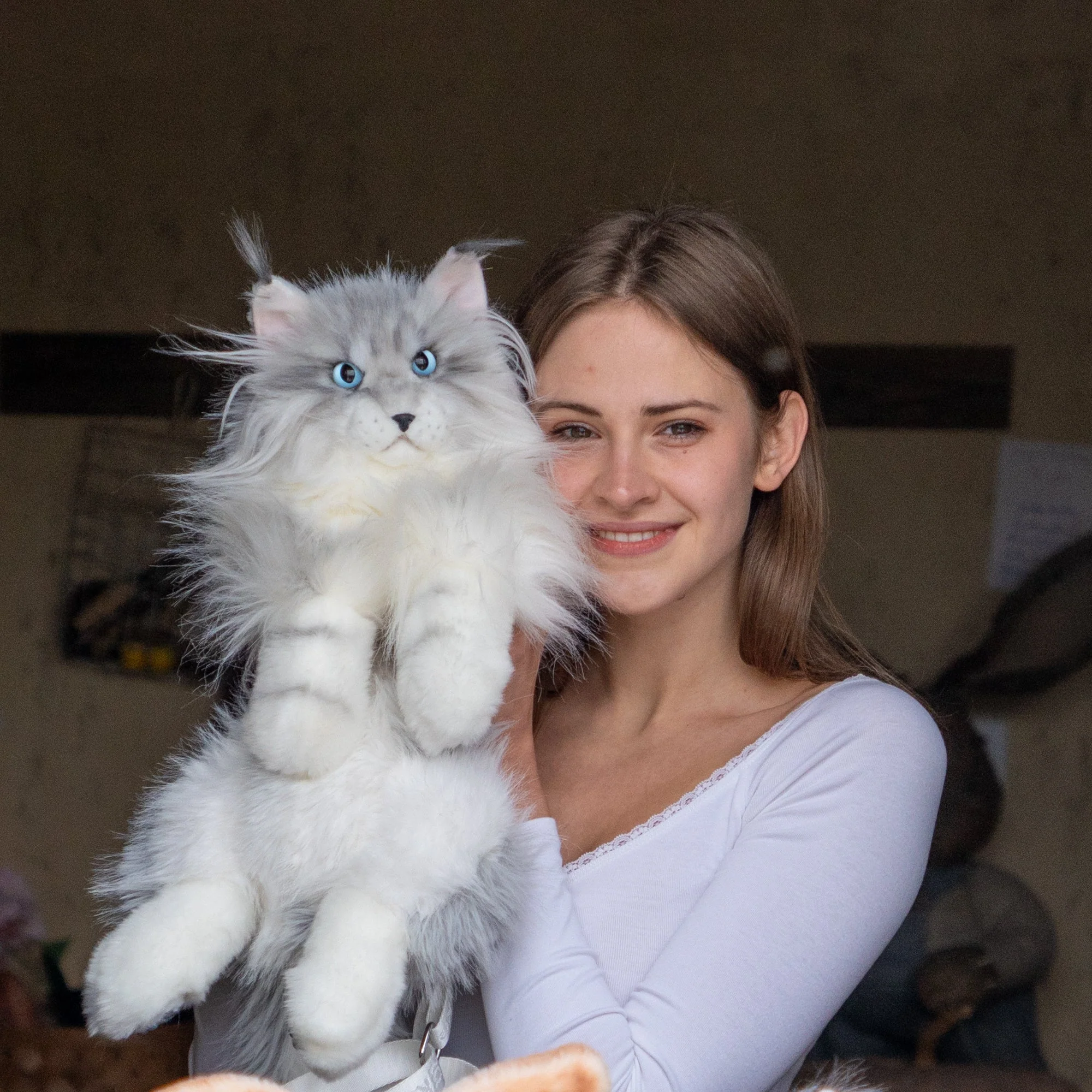 Silver Maine Coon Backpack-Majestic and Purrfect Companion - Image 6